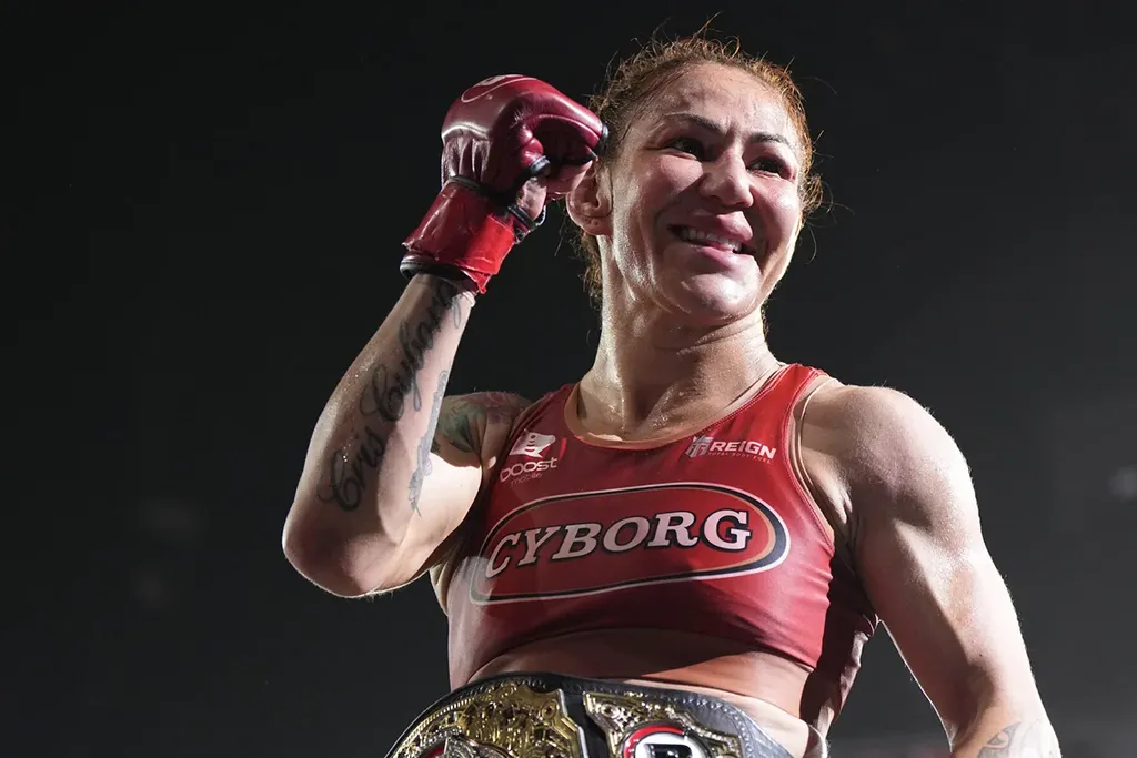 cris-cyborg-1