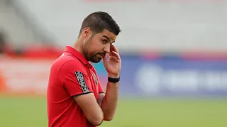 Virado do avesso por Oliveira, Athletico empata