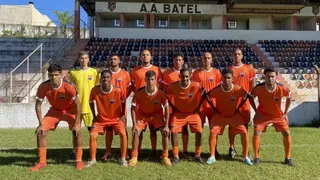 Clube do Paraná muda de nome e escudo em homenagem a time da Ucrânia extinto pela guerra