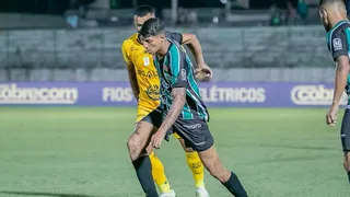 Com dois expulsos, Maringá perde para o Amazonas e é eliminado da Copa do Brasil