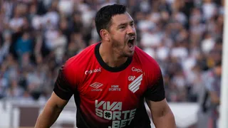 Athletico sofre na defesa, mas reage e empata com o Operário no Germano Krüger