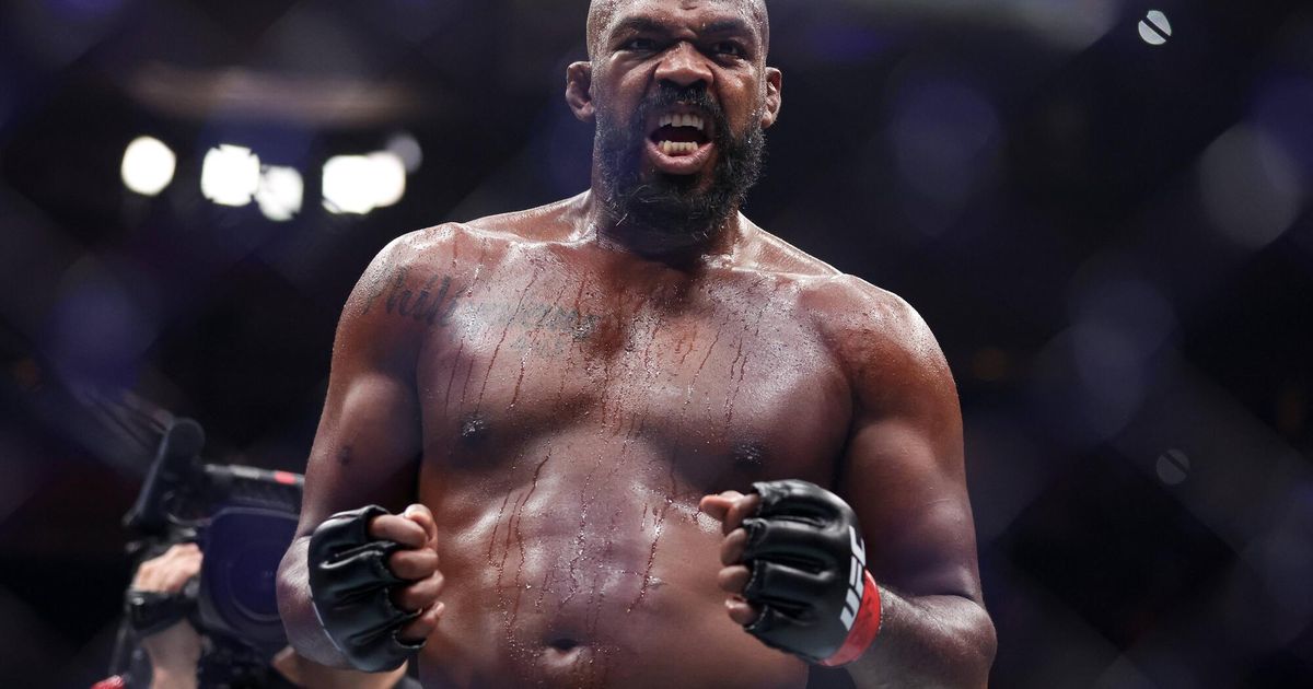Jon Jones mantém esperança por volta ao UFC em card histórico