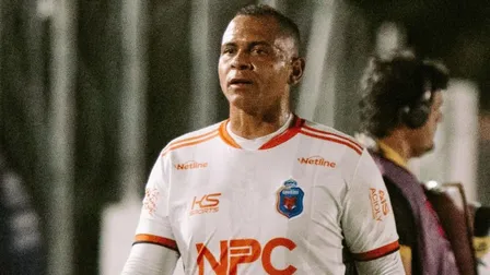 Ex-Athletico, Walter rescinde com clube após três jogos e pode se aposentar