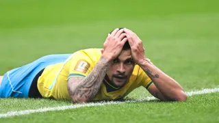 “Jogou tudo no lixo”: Campeão mundial aponta culpado por crise na seleção