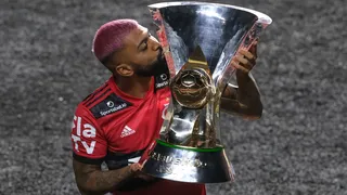 Gabigol provoca Thiago Galhardo após título do Flamengo: “Cheira aqui, garoto”
