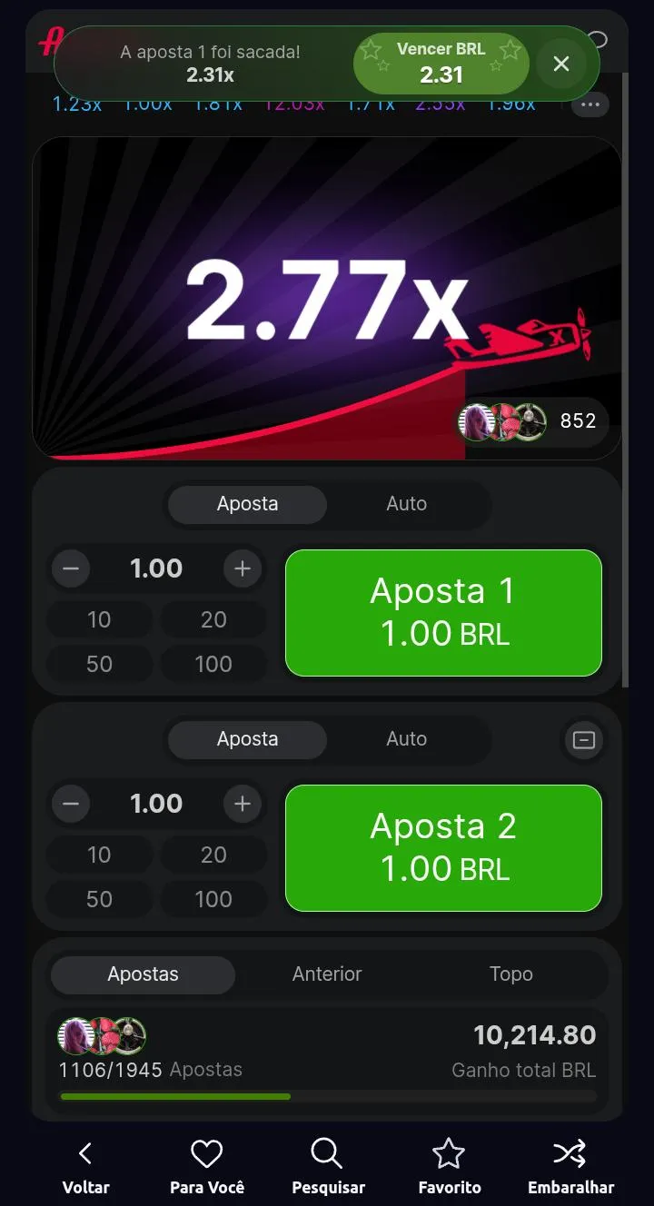 Aposta de R$1 do Aviator sacada no multiplicador 2.31x, com o avião permanecendo decolando, no multiplicador em 2.77x