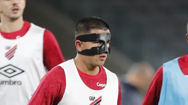 Esquecido! Zagueiro do Athletico completa cinco meses sem jogar e futuro é incerto