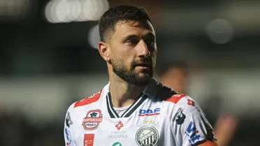 Ídolo de Coritiba e Palmeiras vive má fase e encosta na zona de rebaixamento para Série C