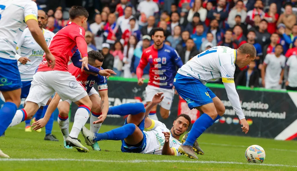Paraná Clube x Patriotas