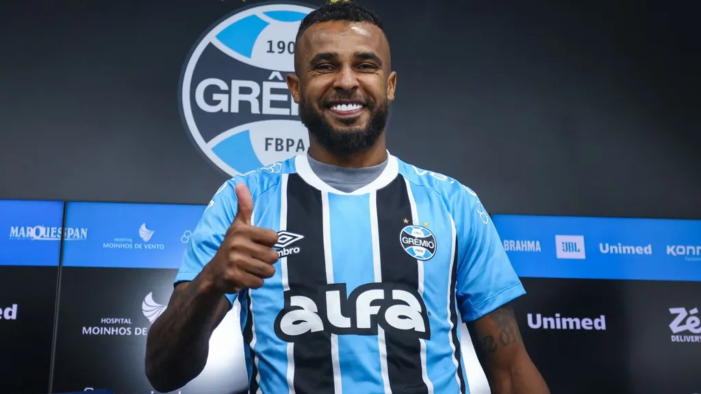 alex santana grêmio ex-athletico corinthians