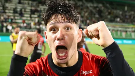 “Sacrifício”: Gringo do Athletico fala de nova função após críticas