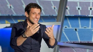 Enquanto Ronaldinho falta a treino, Belletti mostra compromisso com Barça Legends
