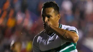 Coritiba conquista primeira vitória fora de casa ao bater o Cianorte