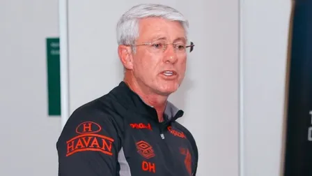 Odair e diretor do Athletico dão palestras em curso com coordenador do Coritiba entre os alunos