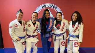 Jiu-jitsu: Curitibana cria “A Casa” e transforma a vida de jovens