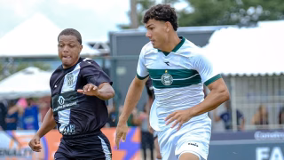 Coritiba larga mal e sofre goleada em estreia na Copinha 2026