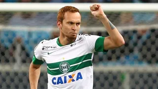 Ex-Coritiba perde sítio de R$ 1,8 milhão por dívida com pai de Neymar