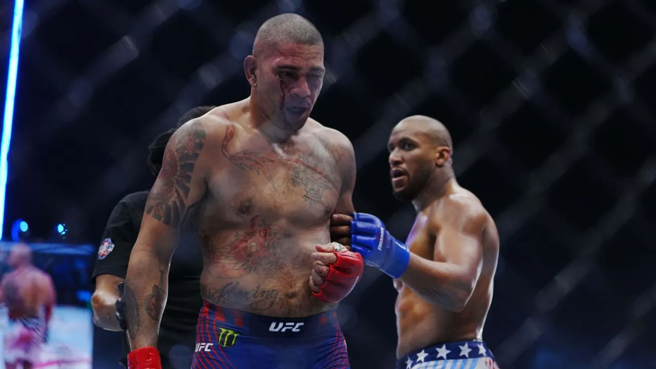 Poatan e Ciryl Gane no UFC Casa Branca. Foto: Icon sport