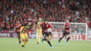 Com maratona de jogos, Athletico terá que decidir por entrosar ou descansar titulares