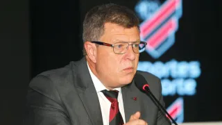 Marcio Lara negocia e Athletico volta a mirar joia brasileira