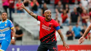 Thiago Heleno desconversa sobre Corinthians e garante foco no Athletico