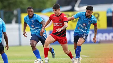 Fora de casa, Athletico não brilha e empata com o Azuriz