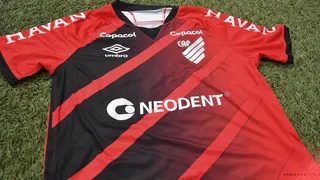 Athletico fecha com novo patrocínio máster para a camisa