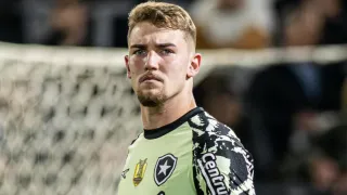 Ex-Athletico, Léo Linck tem proposta e deve deixar o Botafogo