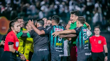 Maringá tira onda com pênalti polêmico não marcado contra o Atlético-MG