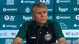Autuori explica possibilidade de assumir como interino e fala sobre futuro de James Freitas