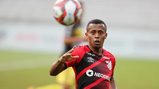 Empate com o FC Cascavel evidencia falta de elenco competitivo do Athletico