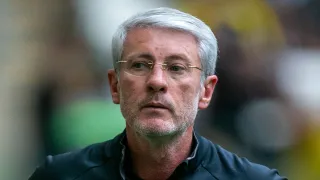 Odair banca elenco e exalta time mesmo após derrotas do Athletico
