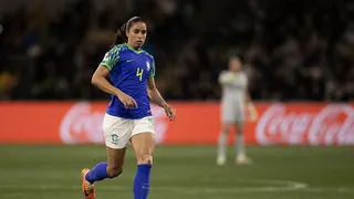 Rafaelle defende possível troca no comando da seleção brasileira