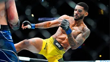 Brasileiro supera grave lesão e volta ao UFC após mais de um ano