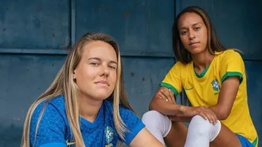 Seleção feminina lança camisa sem estrelas do penta masculino