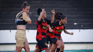 Athletico sofre virada nos acréscimos e perde nos pênaltis a chance de acesso