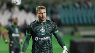 Goleiro Gabriel sofre lesão e inicia tratamento no Coritiba
