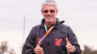 Odair vira técnico mais longevo do Athletico no século; recorde histórico impressiona