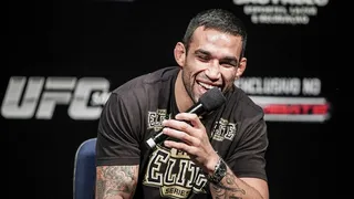 Fabrício Werdum estreia como comentarista do Combate no UFC 264