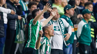 Jorginho confia em acesso e faz apelo à torcida do Coritiba