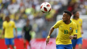 Com o prestigio abalado, Neymar enfrenta denúncia da Nike