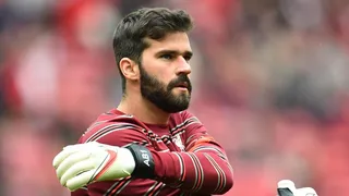 Guerra aberta no futebol. Você prefere seu time ou as seleções?