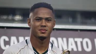 Meia deixa Coritiba e acerta em definitivo com clube sem divisão que virou SAF