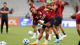 Atacante Reinaldo volta a jogar pelo Athletico após mais de um ano