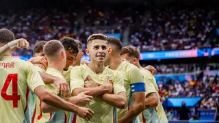 Espanha supera a França na prorrogação e leva o ouro no futebol masculino