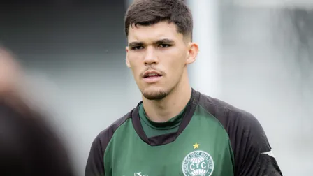 Coritiba encara Atlético-MG embalado, mas defende marca na Arena MRV