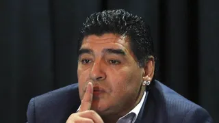 Em áudio dias antes de morrer, Maradona pede para que padrasto cuide de seu filho