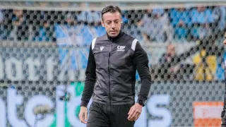 Flamengo x Botafogo: CBF descarta tirar Claus do clássico