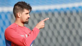 Ex-Coritiba e Paraná Clube, Leandro Almeida é acusado de calote
