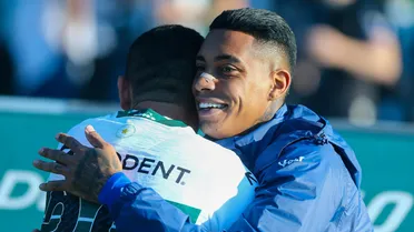 Como foi o reencontro de Alef Manga com a torcida do Coritiba após passagem polêmica